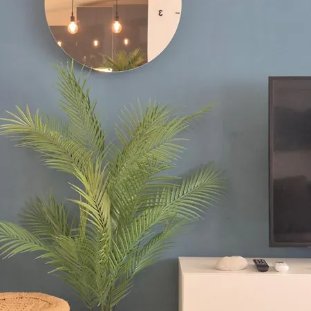 Piccola Casa Con Giardino