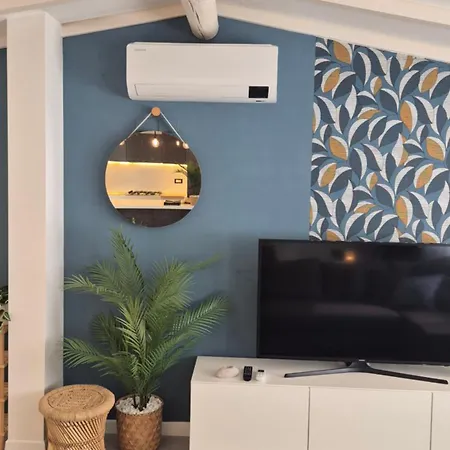 Piccola Casa Con Giardino *