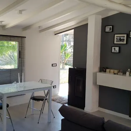 Piccola Casa Con Giardino * Σαν Ρέμο